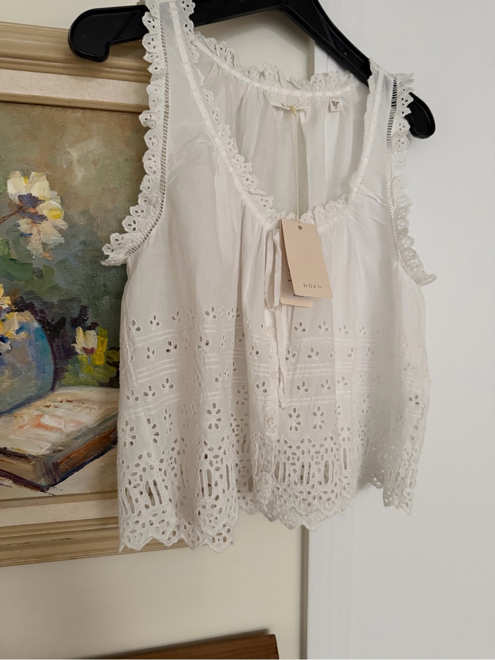Doen Cream Eyelet Toussine Top - Picture 6 of 7